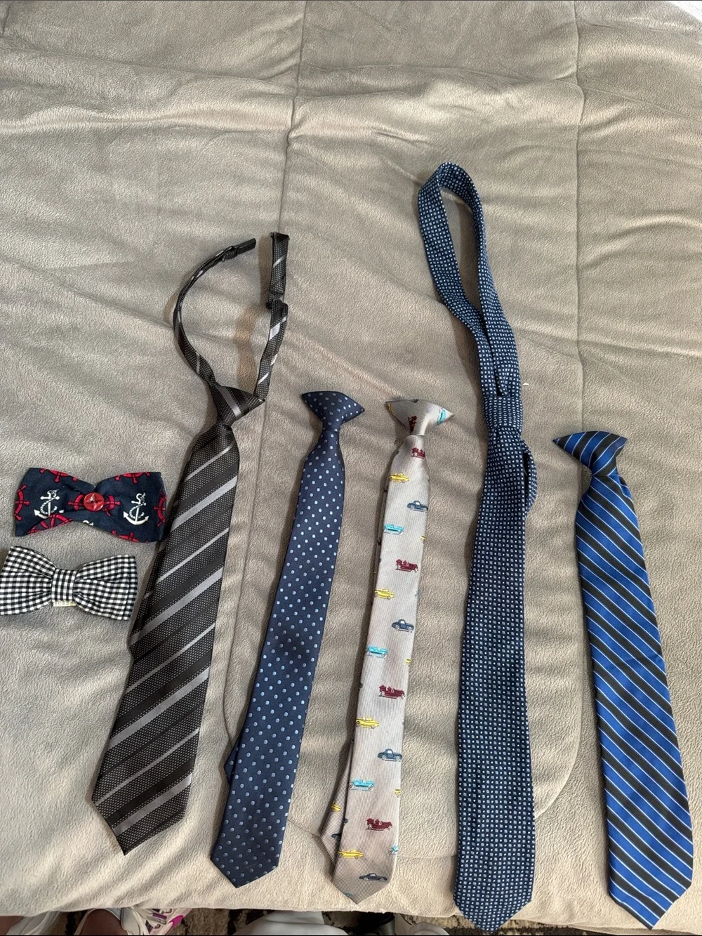 Boys formal & casual Patterned 2 bow & 5 neck Tie Classic Asstd Styles 7-10 Y